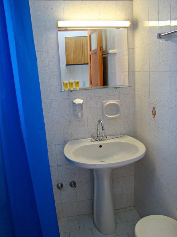Kristi Apartment Poros  Bilik gambar