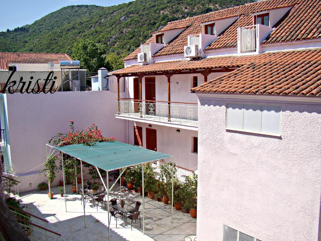 Kristi Apartment Poros  Luaran gambar