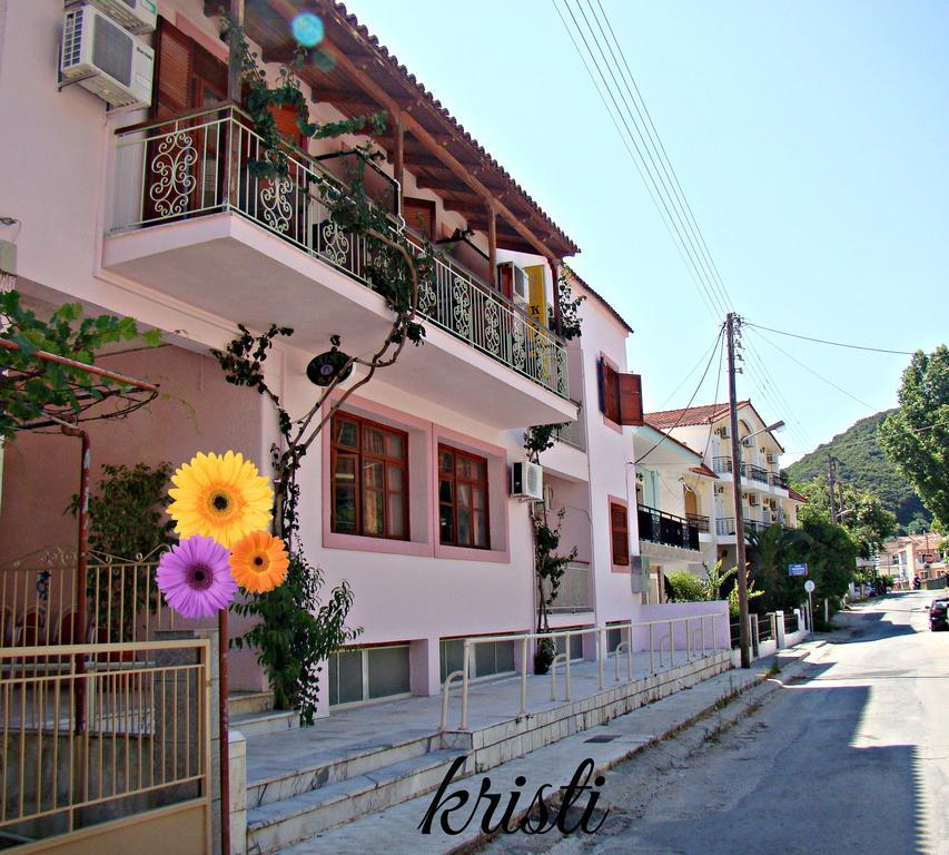 Kristi Apartment Poros  Luaran gambar