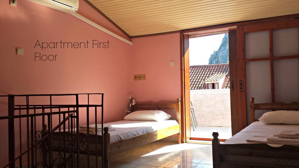 Kristi Apartment Poros  Luaran gambar